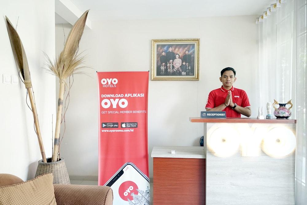 Koolkost Near Stadion Maguwoharjo Salakan Buitenkant foto